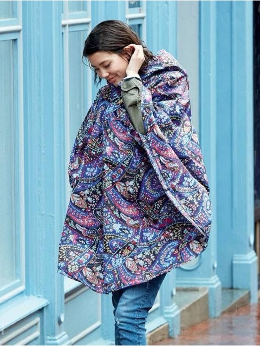 Vera Bradley Purple Paisley Quilted Cape